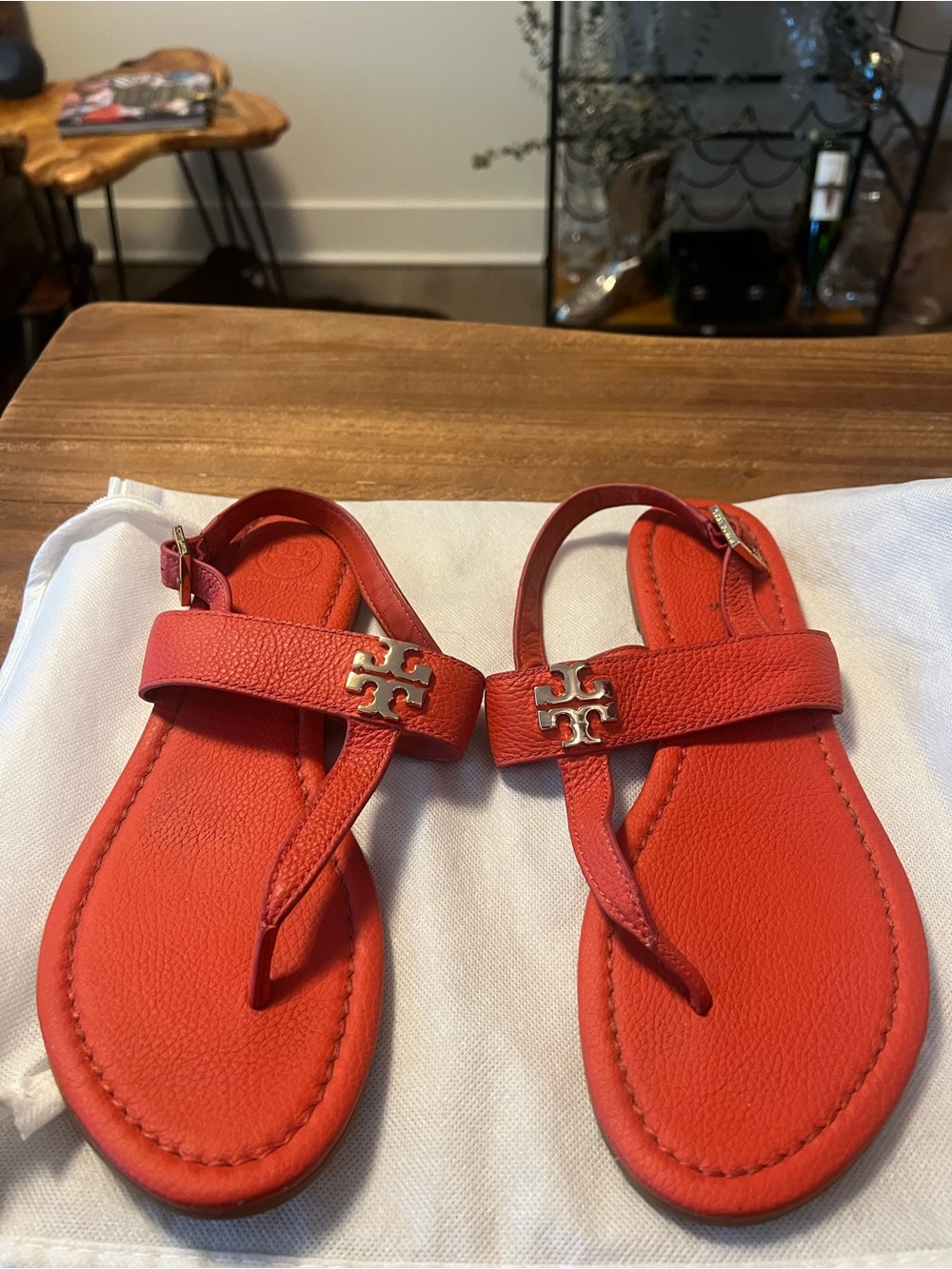 Tory Burch Coral Leather Logo Slingback Sandals - Picture 2 of 6